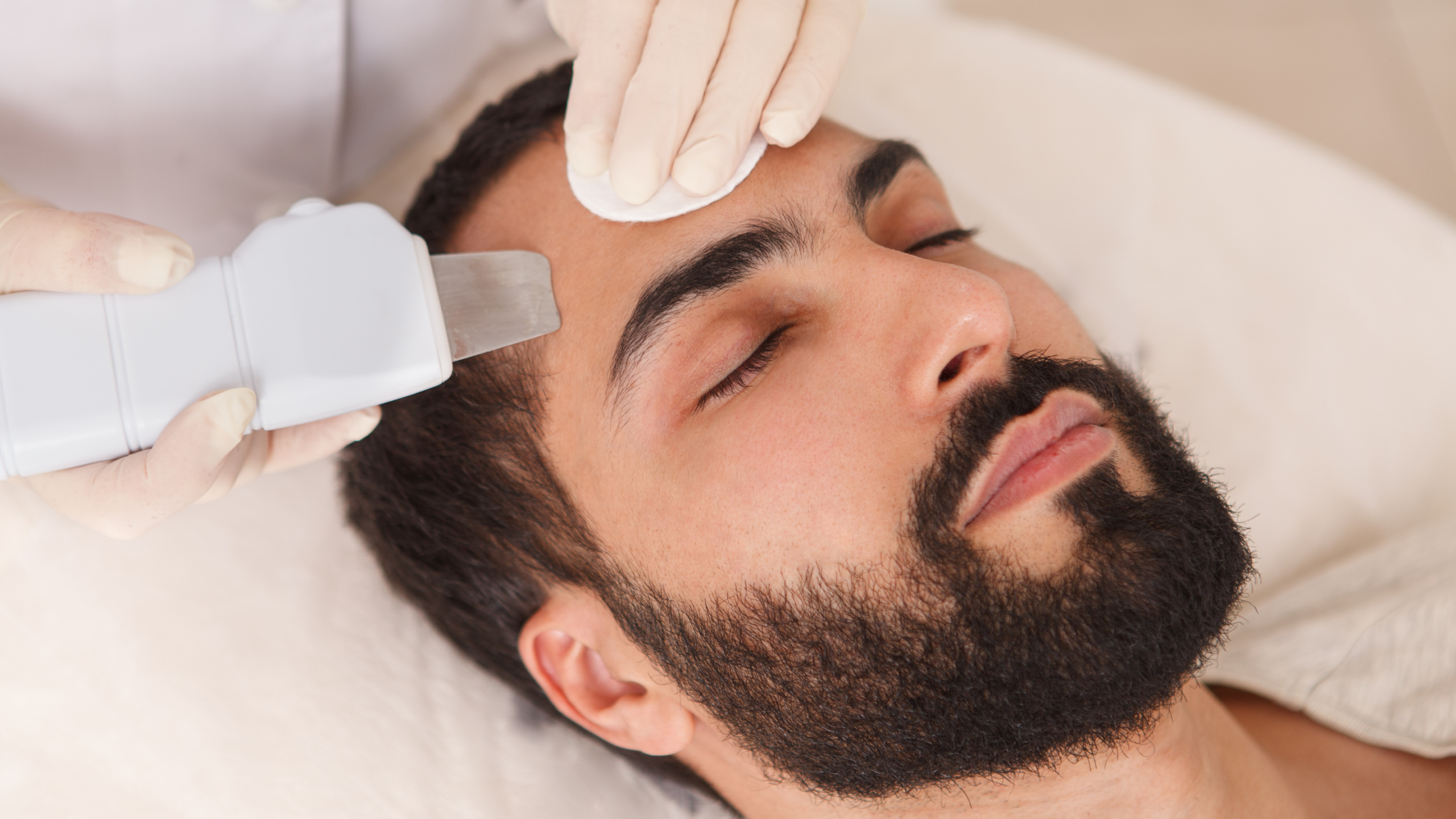 The Dapper Detox (Men's Facial)